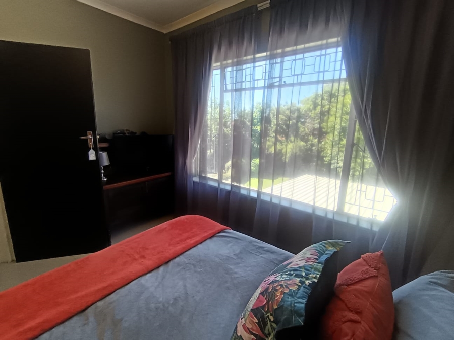 4 Bedroom Property for Sale in Hillcrest Northern Cape